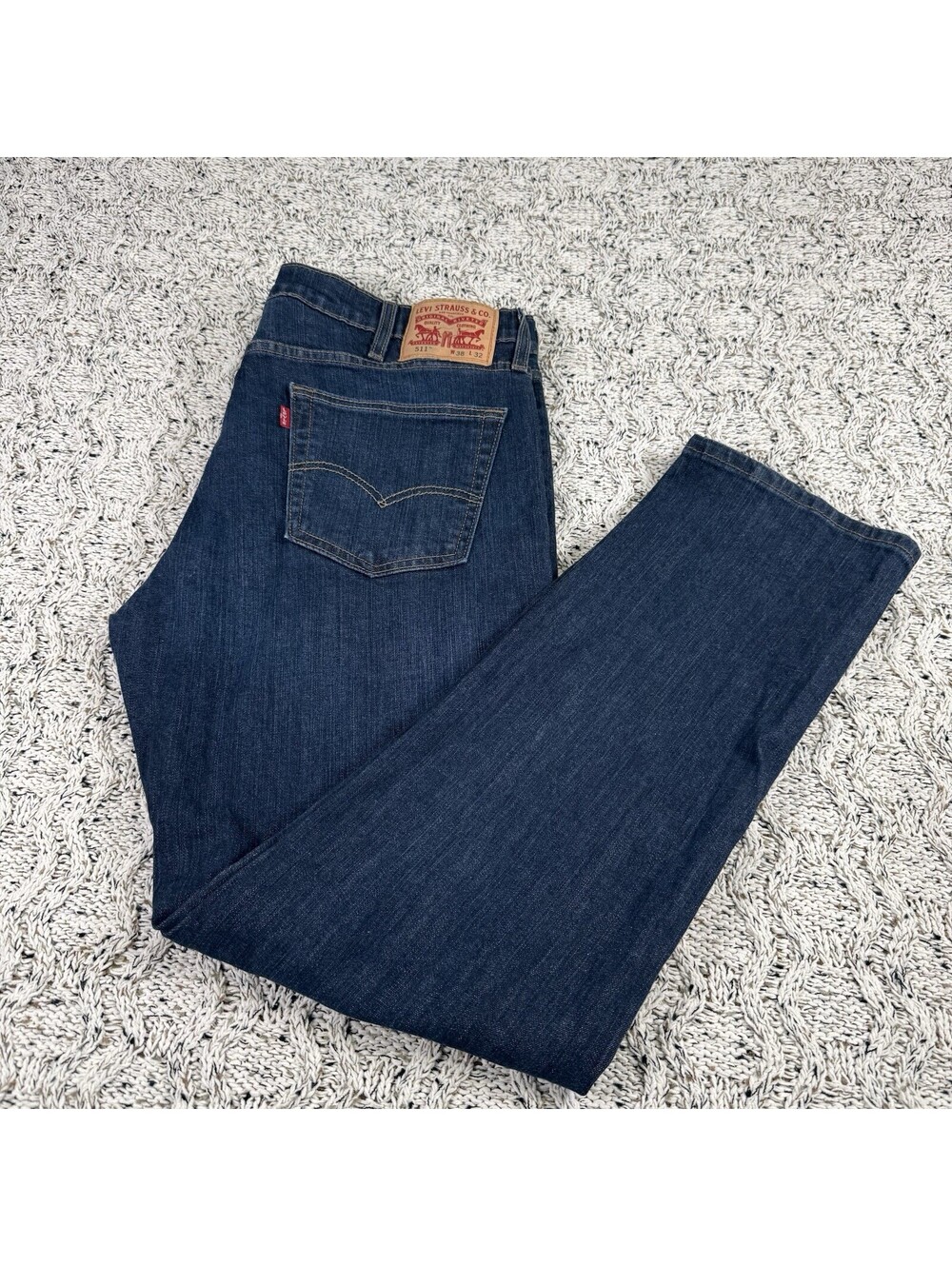Levi’s 511 Slim Fit Zipped Men's W38/L32 Blue Jeans Whiskers Mid Rise